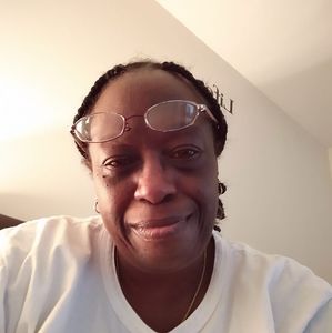 Meet your Posher, Sonya